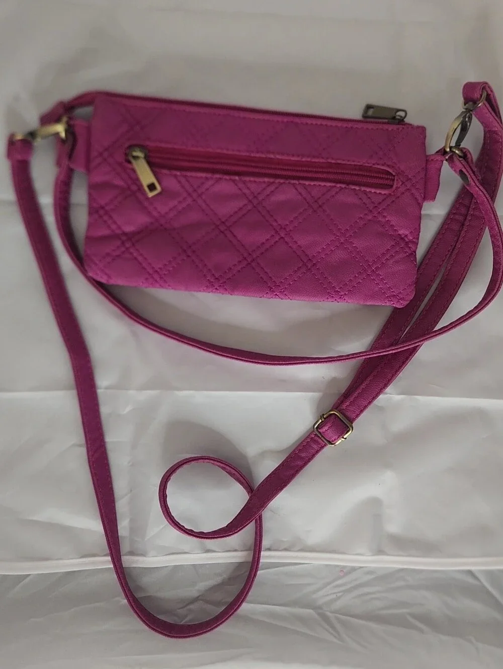 Marc Jacobs Quilted Crossbody Bag in Hot Pink Greay Shape!!